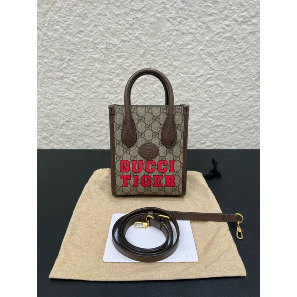 Gucci Women Pre-Loved Bag Very Good Condition